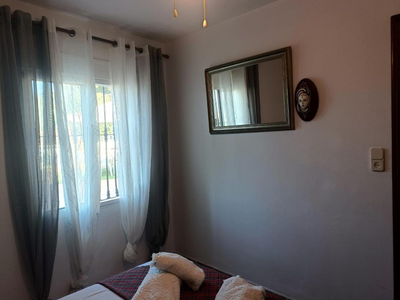Bedroom With Private Bathroom And Two-Bedroom Family Suite In Quiet Forest Country House 80M2 Large Swimming Pool Music Town Lliria The Garden And Swimmingpool And Garden Are Shared Exterior photo