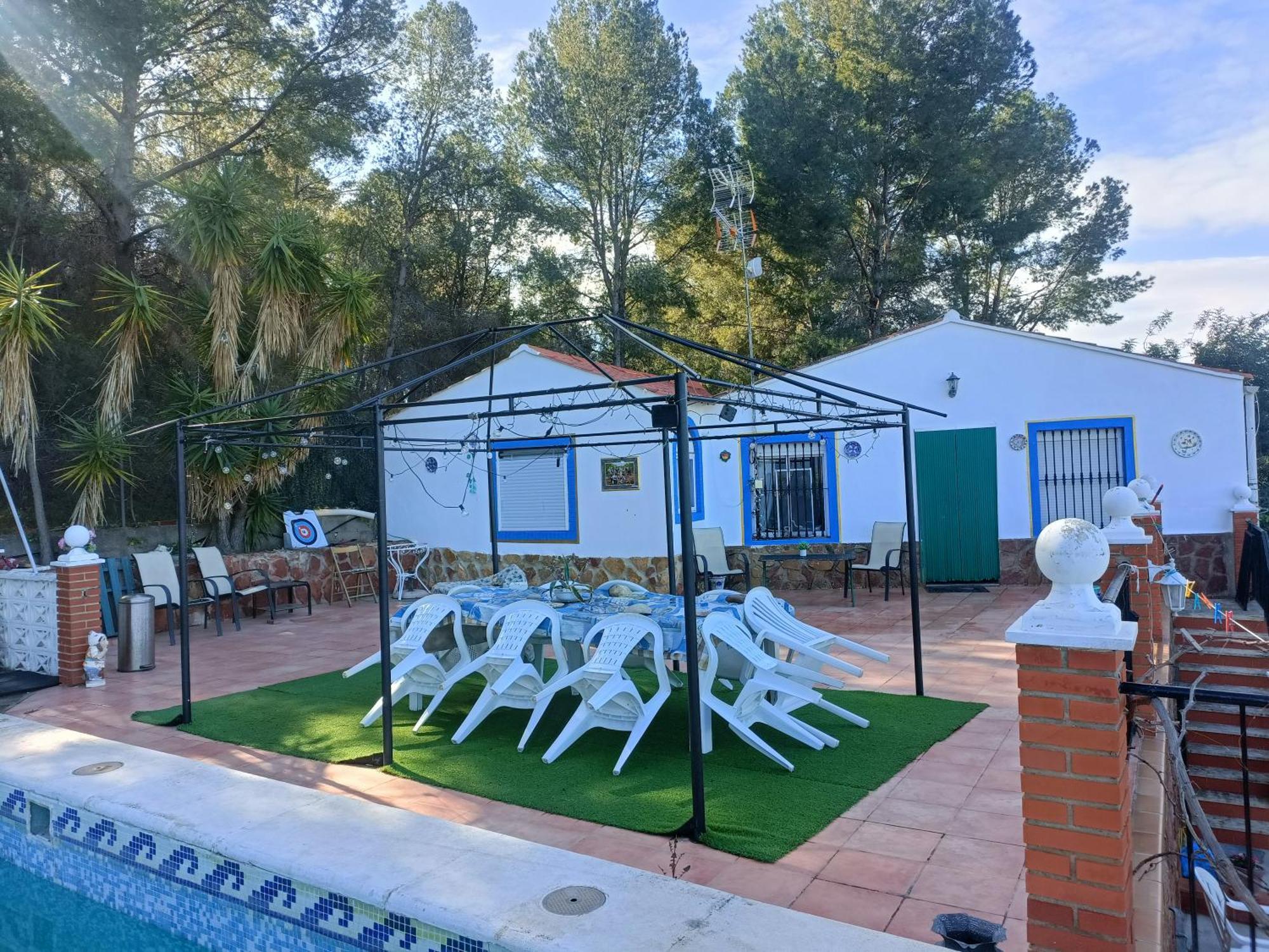 Bedroom With Private Bathroom And Two-Bedroom Family Suite In Quiet Forest Country House 80M2 Large Swimming Pool Music Town Lliria The Garden And Swimmingpool And Garden Are Shared Room photo