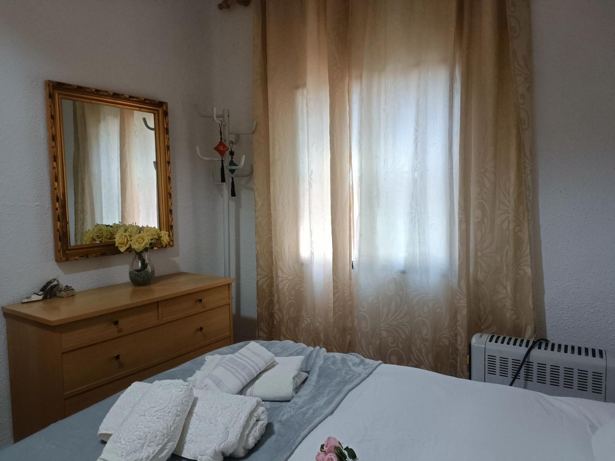 Bedroom With Private Bathroom And Two-Bedroom Family Suite In Quiet Forest Country House 80M2 Large Swimming Pool Music Town Lliria The Garden And Swimmingpool And Garden Are Shared Room photo